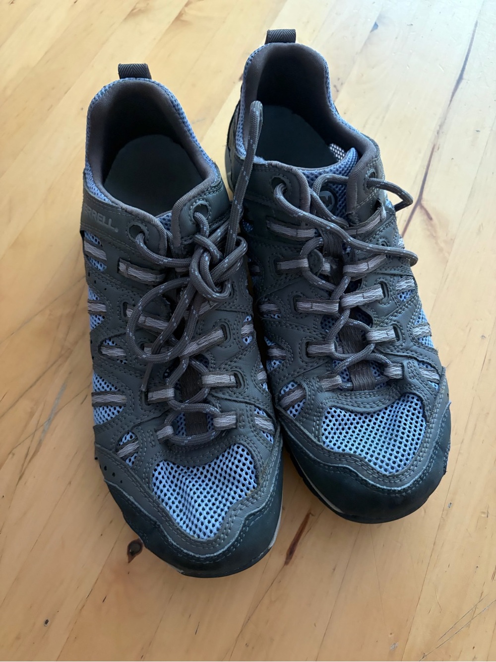 Merrell Gray Hiking Sneakers - Breathable Trail Shoes